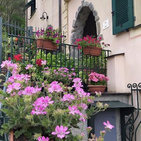 דירות Carasco La Casa Dell'Arco מראה חיצוני תמונה